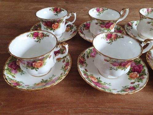Royal Albert - Royal Albert - Kop en schotel (6) - Old, Antiek en Kunst, Antiek | Meubels | Tafels