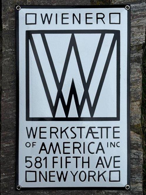 Wiener Werkstaette of America 581 Fifth Ave New York -, Antiek en Kunst, Antiek | Wandborden en Tegels