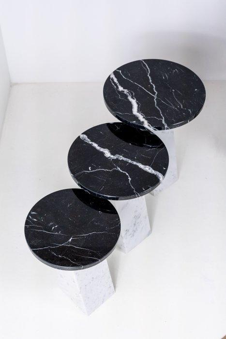 TM DESIGN - Salontafel (3) - ARDEMA - DESIGN - Witte Carrara, Antiek en Kunst, Antiek | Meubels | Stoelen en Sofa's