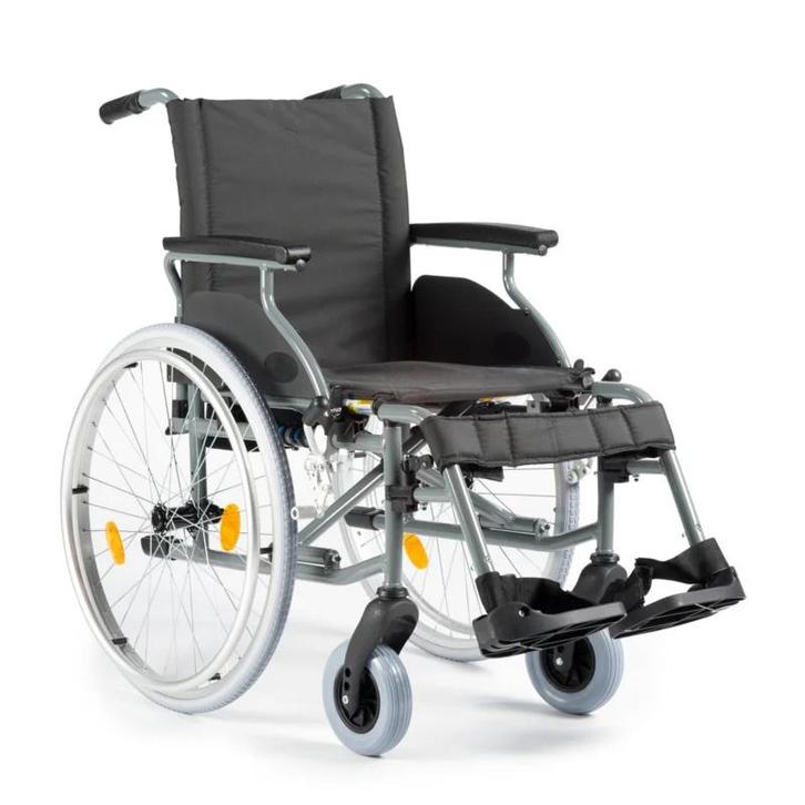 MultiMotion M6 lichtgewicht Rolstoel - 45 cm, Diversen, Rolstoelen, Ophalen of Verzenden