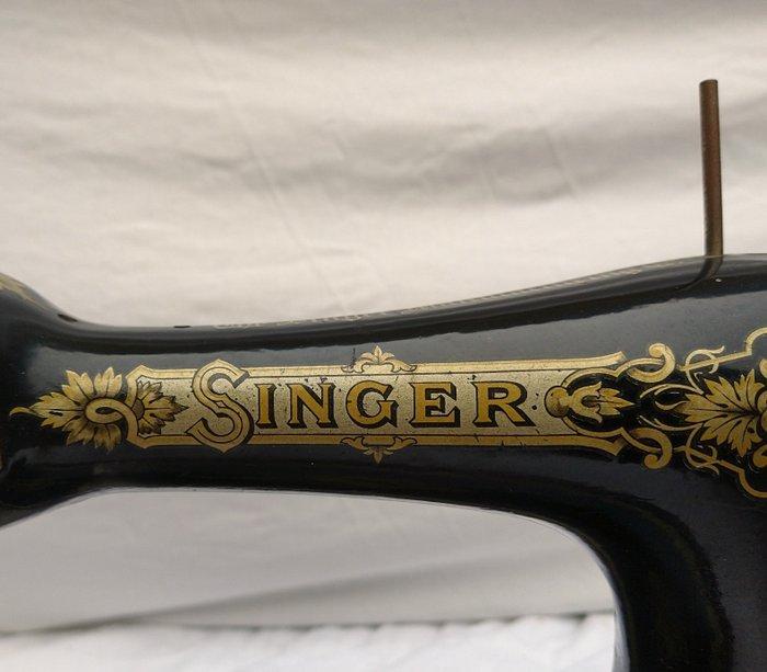 Singer 28K (1918) Machine à coudre - Bois, Fer, Métal -, Antiek en Kunst, Kunst | Designobjecten
