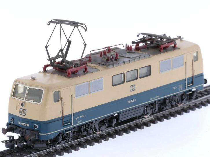 Schaal H0 Märklin 3042 Elektrische Locomotief BR 111 van..., Hobby en Vrije tijd, Modeltreinen | H0, Wisselstroom, Locomotief