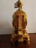 Horloge - Etienne Tavernier - Bronze - 1750-1800 -