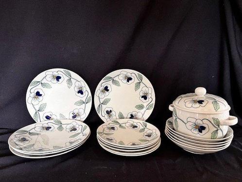 Rorstrand - Sylvia Leuchovius - Tafelservies (16) - Sylvia, Antiek en Kunst, Antiek | Meubels | Tafels