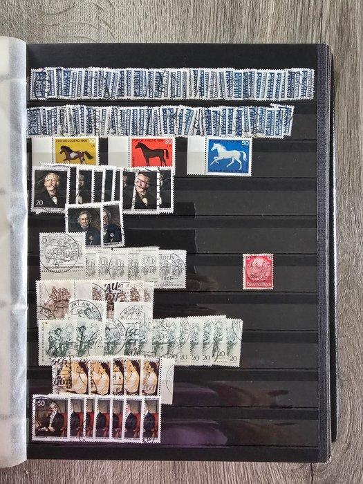Wereld 1882/1985 - 6 x album verzameling postzegels, Postzegels en Munten, Postzegels | Amerika