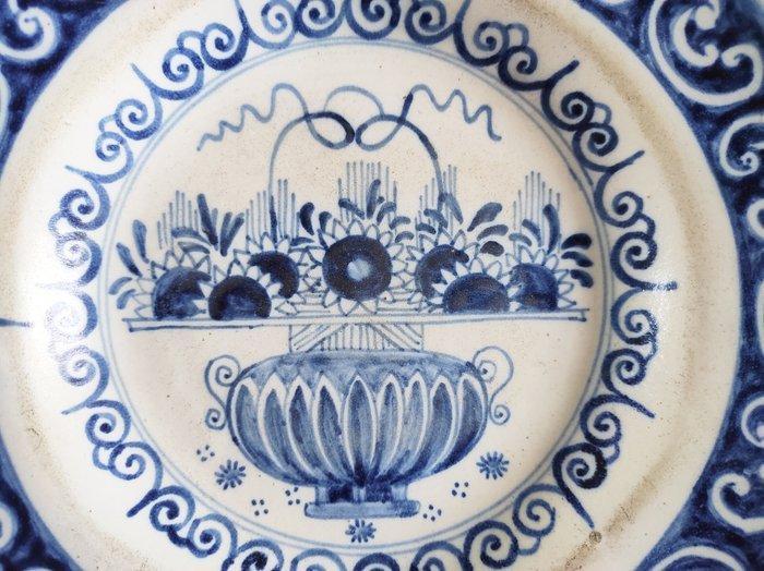 Delft - Bord - Delfts blauw, Antiek en Kunst, Antiek | Glaswerk en Kristal