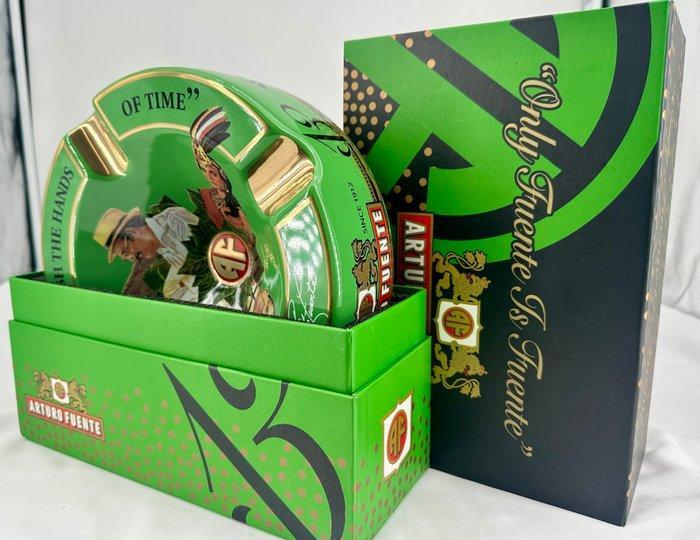Arturo Fuente - Zonder Minimumprijs - Asbak - We Will Never, Verzamelen, Rookartikelen, Aanstekers en Luciferdoosjes