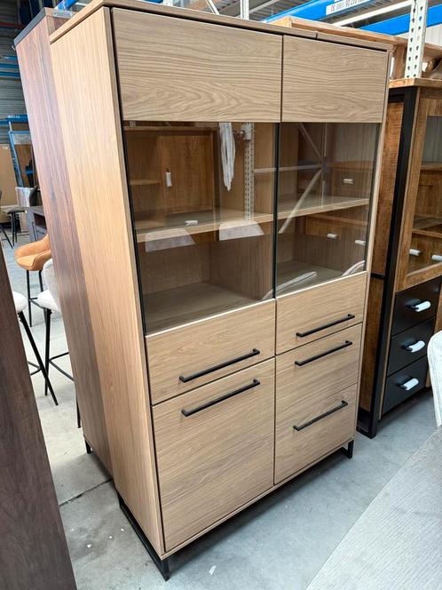 Tuscia vitrine, kleur blonde oak, Huis en Inrichting, Kasten | Vitrinekasten, Nieuw, Glas, Metaal, Overige materialen
