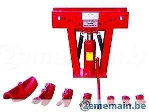 cintreuse a tube 15t beschikbaar voor biedingen