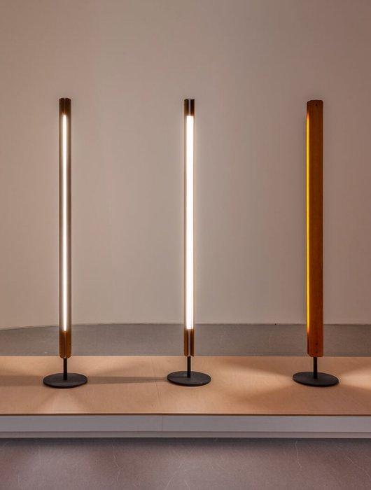Flos - Tobia Scarpa - Lamp - Seki-Han - ijzer, essenhout, Antiek en Kunst, Antiek | Verlichting