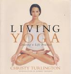 Living Yoga - Christy Turlington - 9780141011080 - Paperback, Boeken, Nieuw, Verzenden