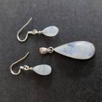 Prachtige set met maansteen, gezet in zilver 925.