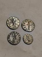 Empire romain Lot of 4 Æ coins incl.: Denarius du Alexandre, Postzegels en Munten