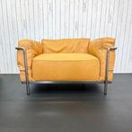 Cassina - Charlotte Perriand, Le Corbusier - Fauteuil - LC3