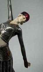 No Reserve - Omgeving Demetre Chiparus - Sculpture, Danseres, Antiek en Kunst