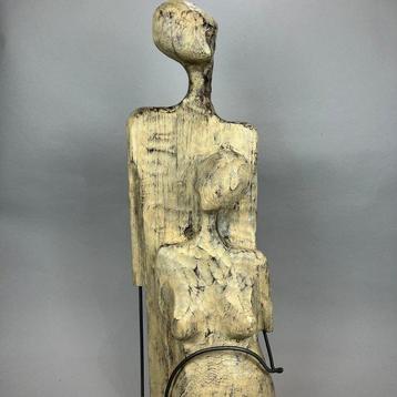 Karol Dusza (1972) - Sculpture, the happiness (76cm wooden)