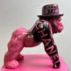 Daluxe Art - 1999 • CC Gorilla Display