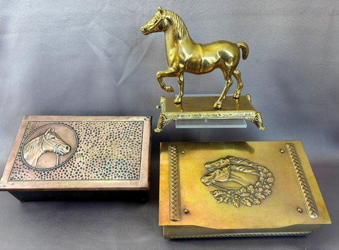 Beeld, Dozen met paarden en beeld - 7 cm - Koper, hout, Antiquités & Art, Curiosités & Brocante