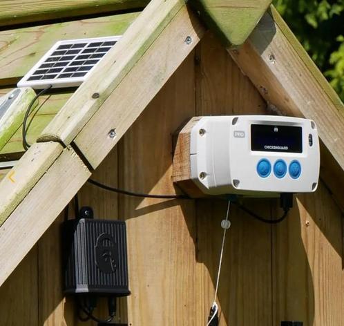 ChickenGuard Pro Solar met zonnepaneel, Animaux & Accessoires, Volatiles | Accessoires, Enlèvement ou Envoi