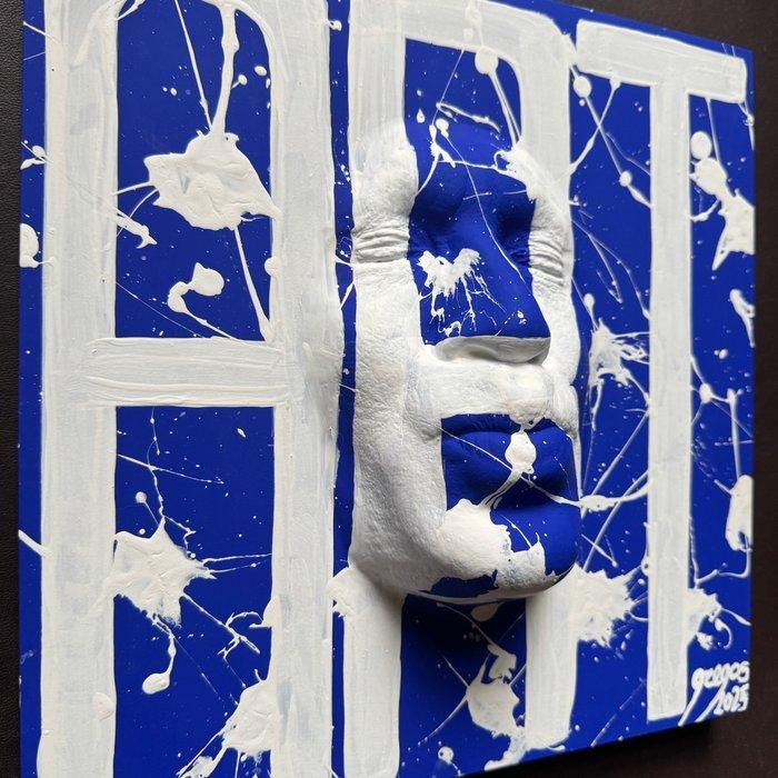 gregos - Embrassing Art, Antiek en Kunst, Kunst | Designobjecten