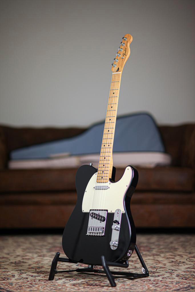 Fender Player Telecaster MN 2012 | Black, Musique & Instruments, Instruments à corde | Guitares | Électriques, Envoi