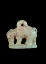 Oude Egypte, Nieuwe rijk Turquoise faience Amulet of Nut als