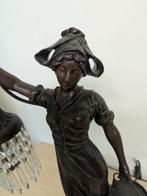 Tafellamp met beeldje - Legering, Hout, Glas - Beeld lamp