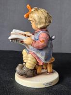 Goebel - Beeldje - Hummel N° 418 Whats new - Special, Antiek en Kunst
