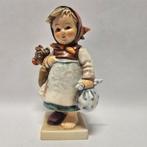 Goebel - Beeldje - Hummel #204 - Weary Wanderer - TMK4 -, Antiek en Kunst