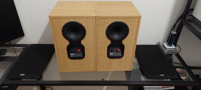 Bower & Wilkins - DM303 Luidsprekerset, TV, Hi-fi & Vidéo, Radios