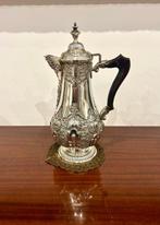 393 AL - Kruik - Grande Caraffa lavorata a mano - .800, Antiek en Kunst, Antiek | Zilver en Goud
