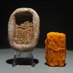 Égypte ancienne Terre cuite Moule avec le dieu Hapy, dieu du