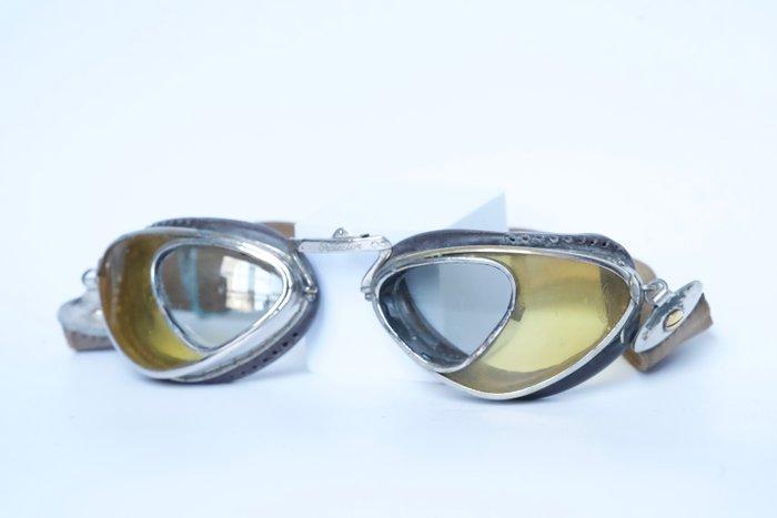 Persol - Lunettes, Handtassen en Accessoires, Zonnebrillen en Brillen | Dames