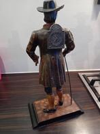 Horloge de table en forme de colporteur - fonte - 1940-1950