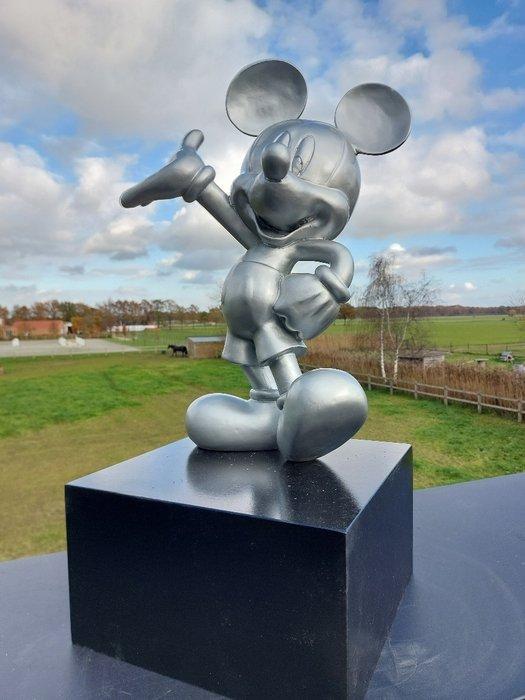 Beeld, Mickey Mouse on block - 77 cm - Polyresin, Verzamelen, Disney