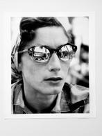Alberto Korda (1928–2001) - (Photo XXL) — Mujer con gafas de