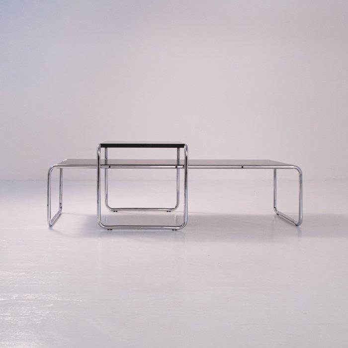 Knoll - Marcel Breuer - Middentafel (2) - Laccio - Staal,, Antiquités & Art, Curiosités & Brocante