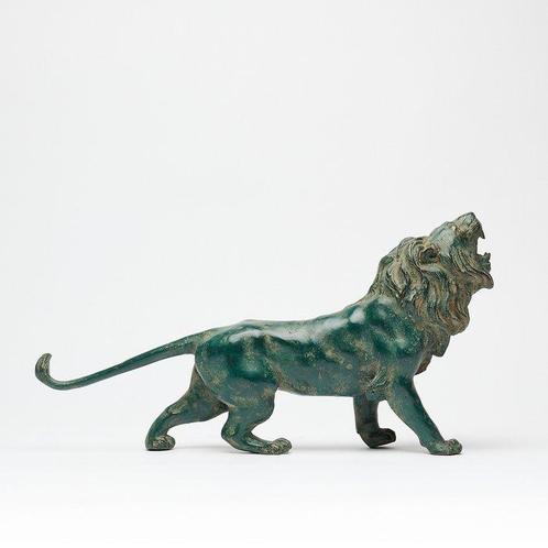 Statue, No RESERVE PRICE - Majestic Dark Green Patinated, Antiek en Kunst, Kunst | Designobjecten