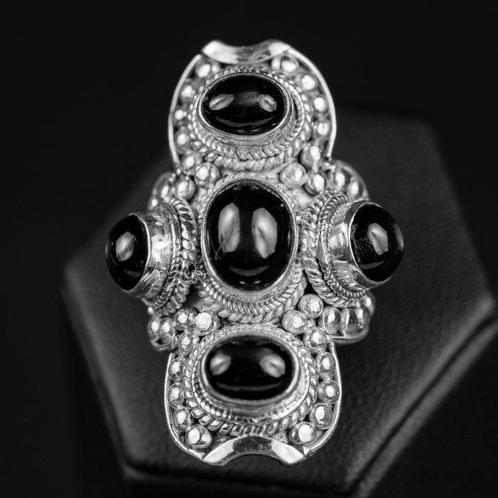 Zwarte Ster Artistieke Handgemaakte Sieraden - Balinese, Verzamelen, Dierenverzamelingen