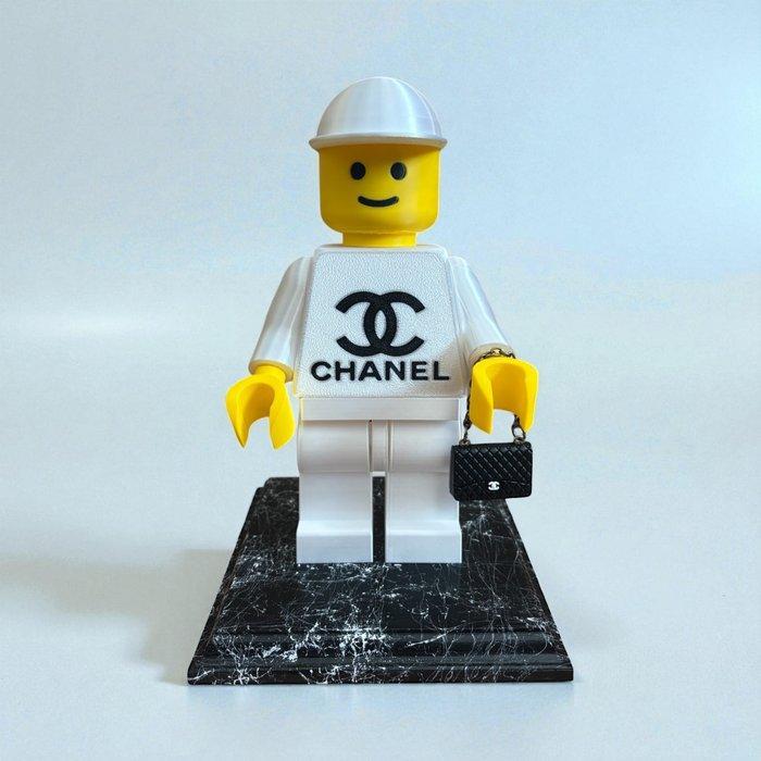Orima Pop Art - LEGO Urban Style vs « CHANEL », Antiek en Kunst, Kunst | Designobjecten