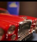 Tintin - 1 - Album L’île Noire - La Jaguar MKX - MINT -, Boeken, Nieuw