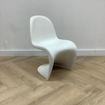 Tweedehands Vitra Panton Junior, Kinder Design stoel, mat