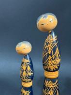 Saito Suigai () - Figuur - Pair of kokeshi dolls (2) -