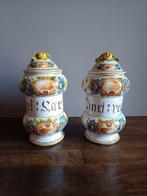 Bassano Ceramiche - Vase (2) - Majolique - Albarello, Antiek en Kunst