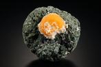 BIG MESOLITE op THOMSONITE botryoïdale formatie op matrix, Verzamelen