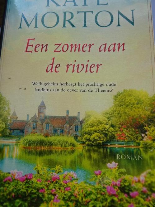 Een zomer aan de rivier 9789022596883 Kate Morton, Boeken, Overige Boeken, Zo goed als nieuw, Verzenden
