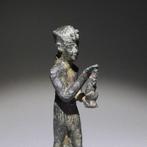 Oud-Egyptisch Brons Farao die een figuur van godin Maat