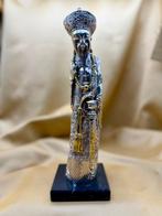 Beeld, Silver-laminated Chinese longevity figure (Shou) with