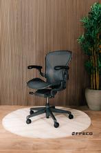 Herman Miller Aeron Remastered - Als Nieuw Met Factuur, Huis en Inrichting, Bureaustoelen, Verzenden, Zwart, Zo goed als nieuw