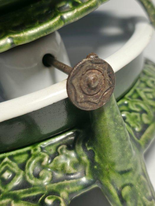 Georg Haller kerosene stove - Réchaud - Émail, Acier -, Antiquités & Art, Curiosités & Brocante